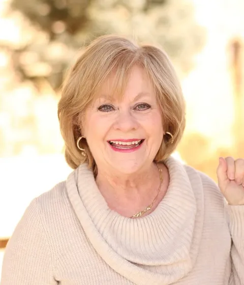 Portrait of Andrea Waitley